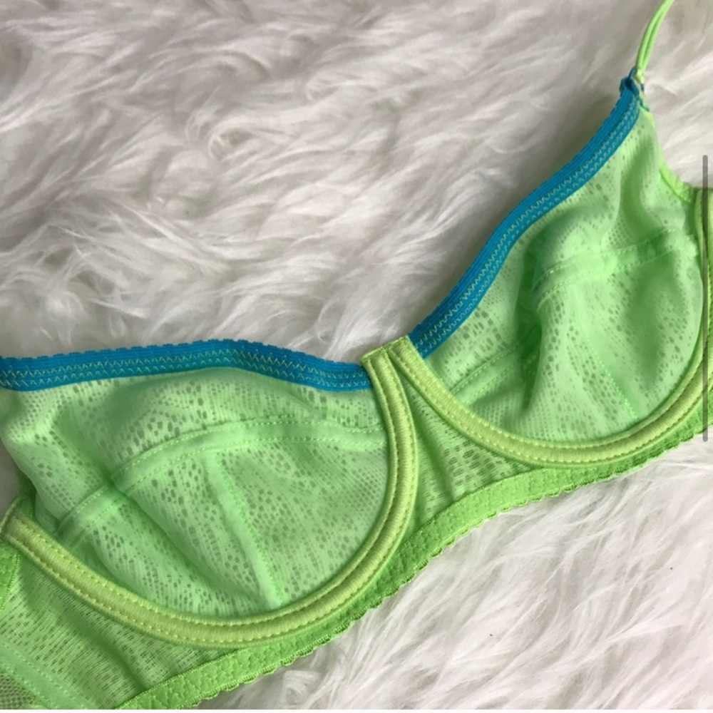 FREE PEOPLE Fishnet & Lace Green Wire Bra - Picture 4 of 8
